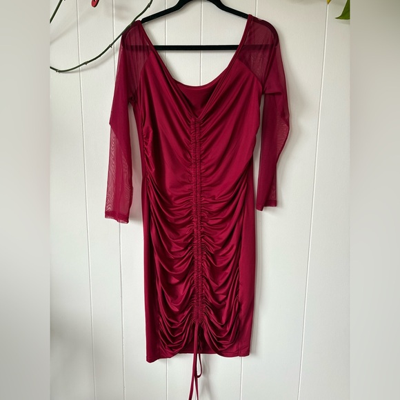 Red Bodycon Dress with Ruched Design Mesh Sleeves Size XXL - Picture 2 of 5